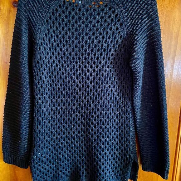 H&M Womens Black Loose Crochet Sweater Size XS - Picture 1 of 8